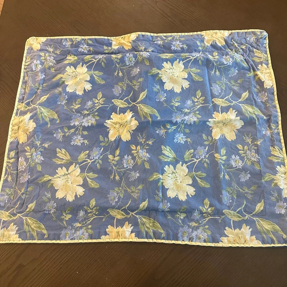 Pair of Laura Ashley Emilie Rose Floral Quilted‎ Pillow Shams King Cottagecore